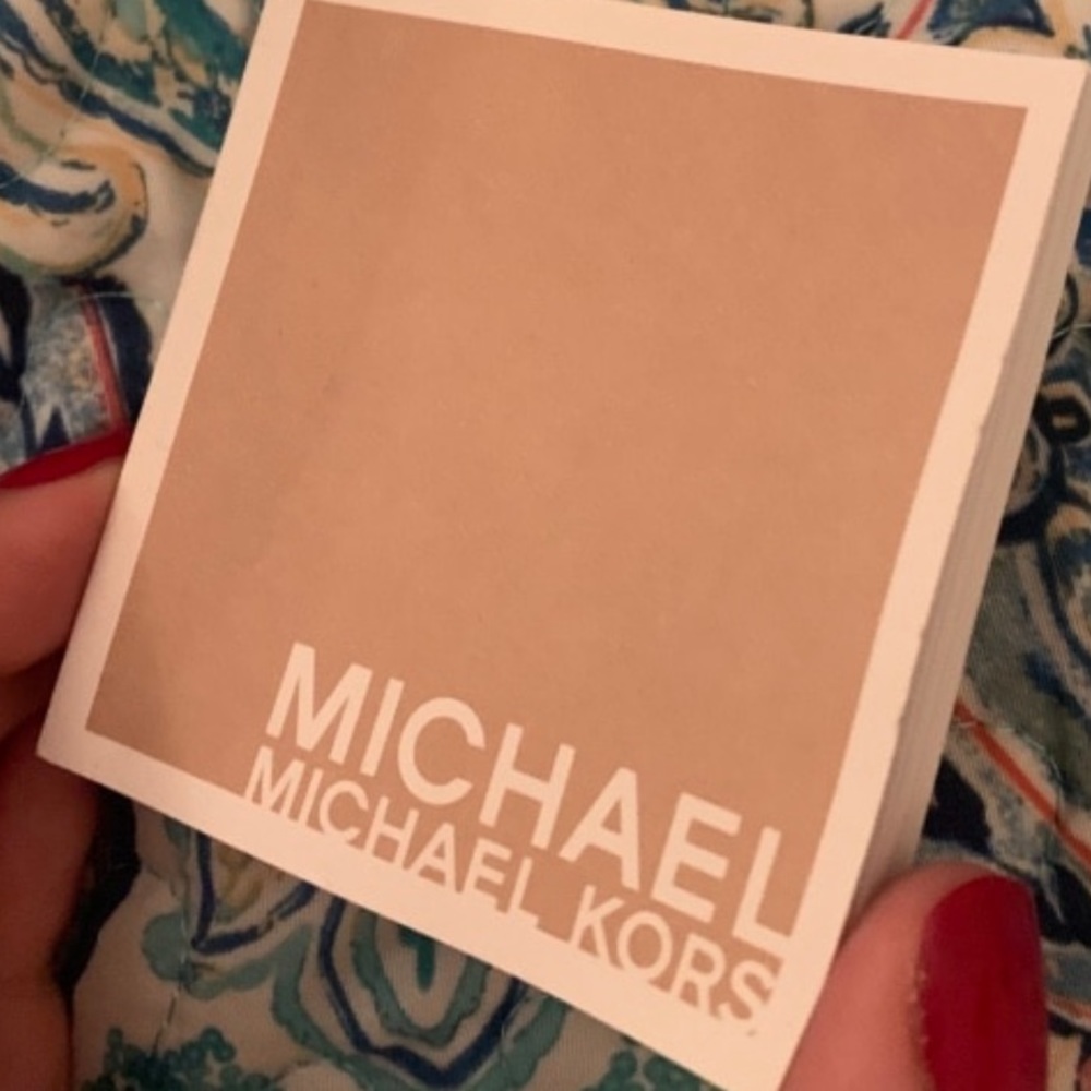 Michael Kors Gold Watch - Picture 4 of 6